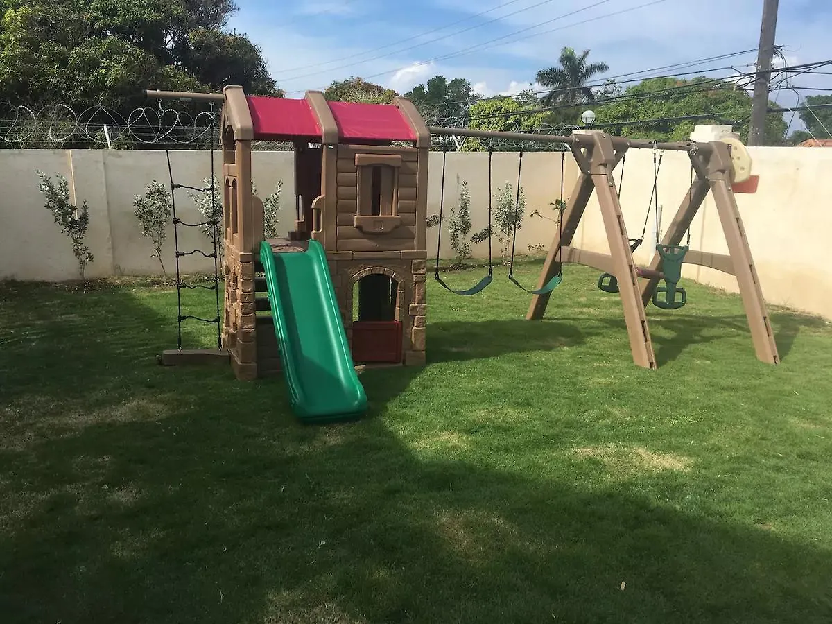 Luxury 2Br Home Facing Beach W/Pool Montego Bay #5 Apartment